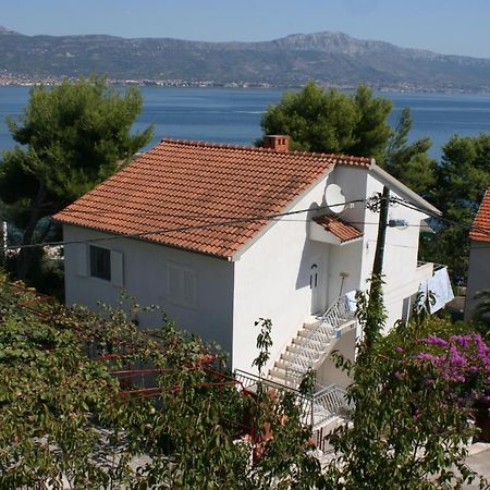 Apartments By The Sea Slatine, Ciovo - 6888 Trogir Eksteriør bilde